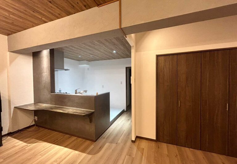 住宅リノベーション内装工事／左官